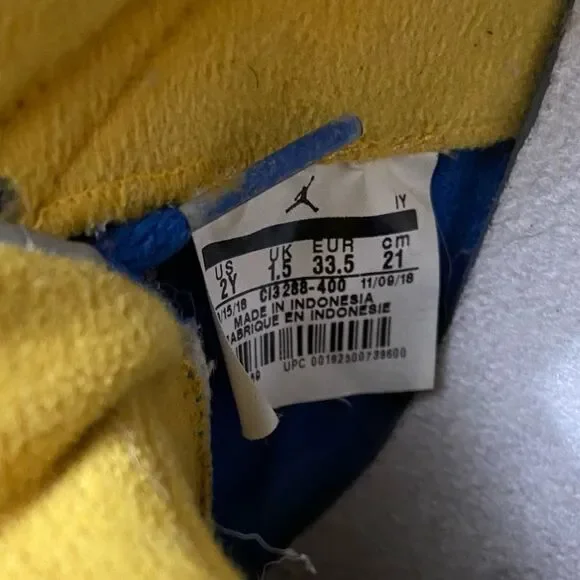 Air Jordan 5 Retro Laney Varsity Royal Blue Sneakers - Picture 8 of 8